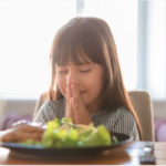 CÓMO PURIFICAR NEGATIVIDADES A LA HORA DE COMER